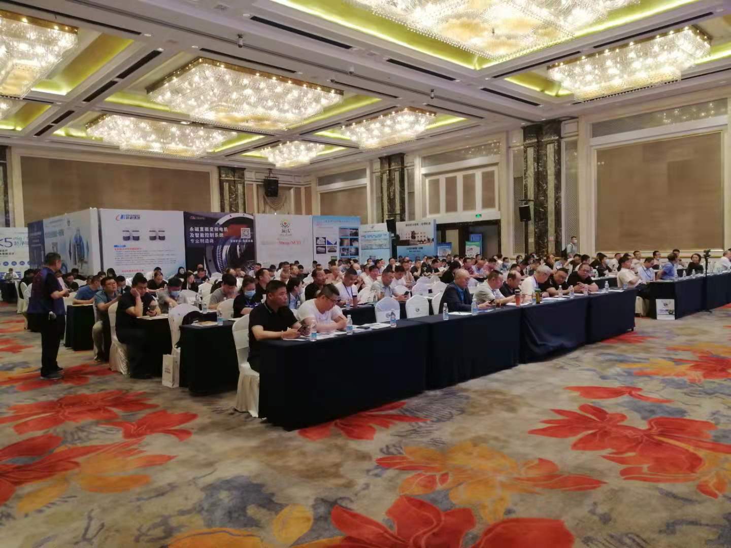 金德創(chuàng)業(yè)測控技術有限公司參加第十屆水泥工業(yè)節(jié)能環(huán)保技術高峰論壇(圖2)